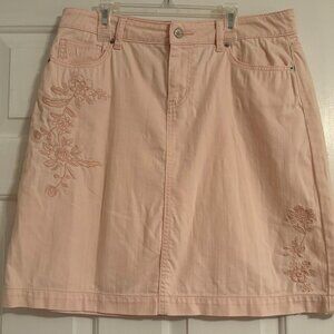 Westport Peach embroidered skirt Size 8
